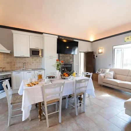 Feriehus Casale Il Terranova *